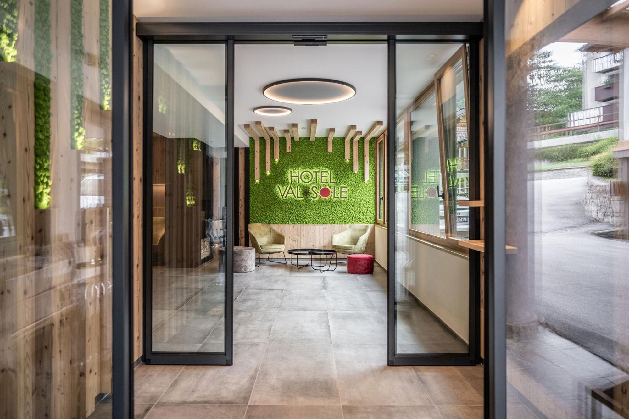 Hotel Val Di Sole Mezzana Kültér fotó