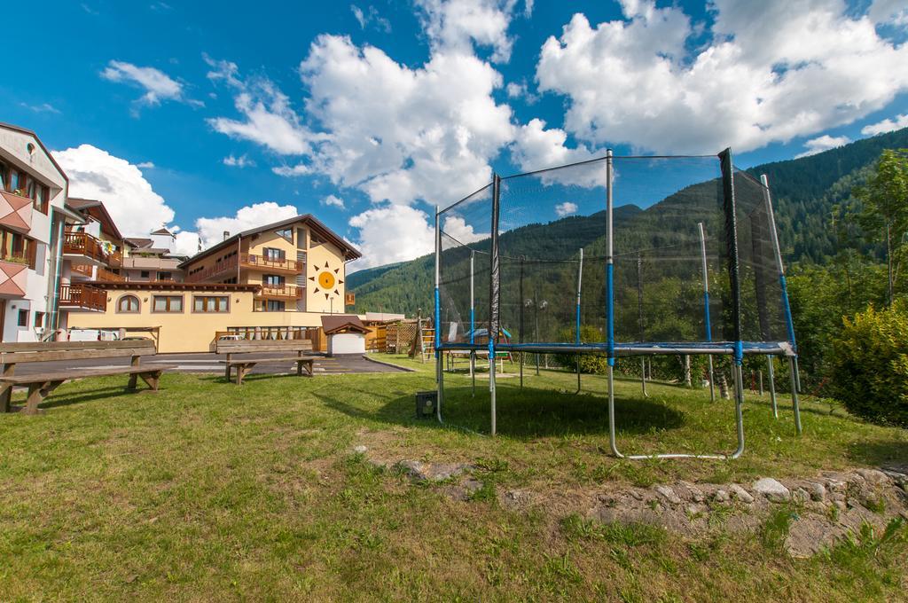 Hotel Val Di Sole Mezzana Kültér fotó